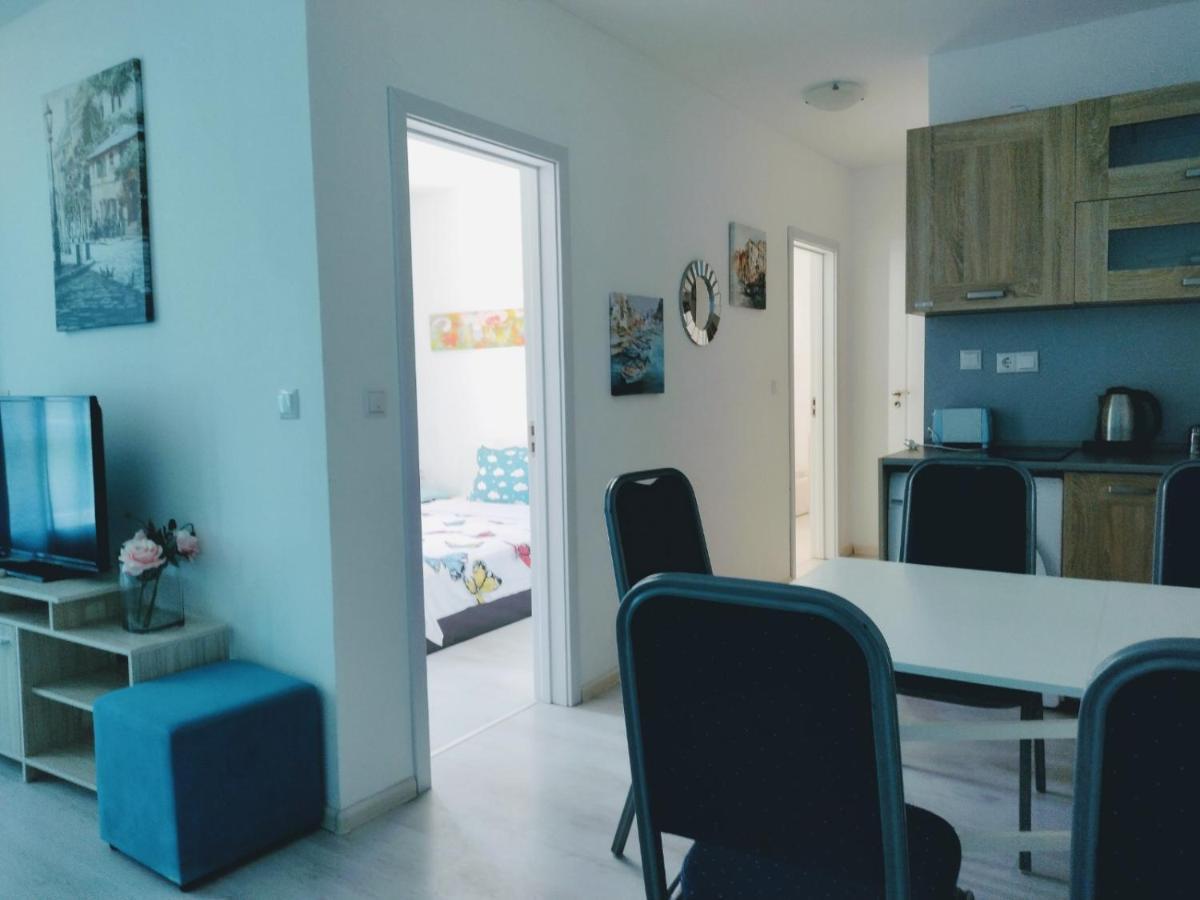 Modern Delux Apartments In Flowers&Pool Private Complex Balchik Bagian luar foto