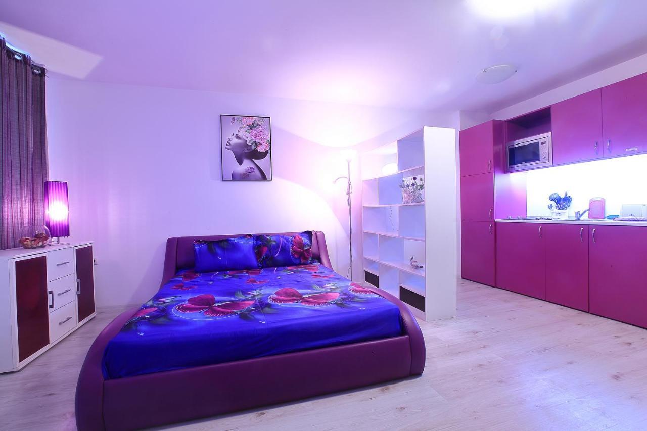 Modern Delux Apartments In Flowers&Pool Private Complex Balchik Bagian luar foto