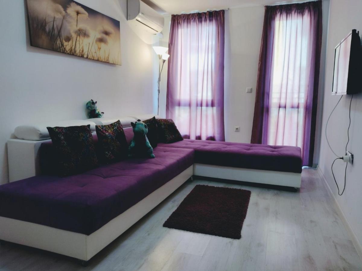 Modern Delux Apartments In Flowers&Pool Private Complex Balchik Bagian luar foto